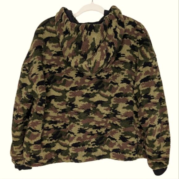 RARE Lazy Oaf Camo Duty Fleecy Hoodie Camouflage Cropped Zip Up Small - Picture 4 of 11